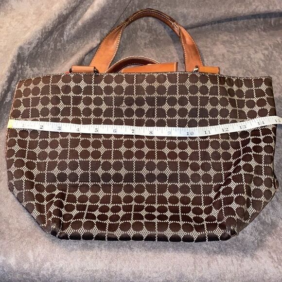 Kate Spade Classic Noel 'Tracy' Bucket Tote - Picture 13 of 14